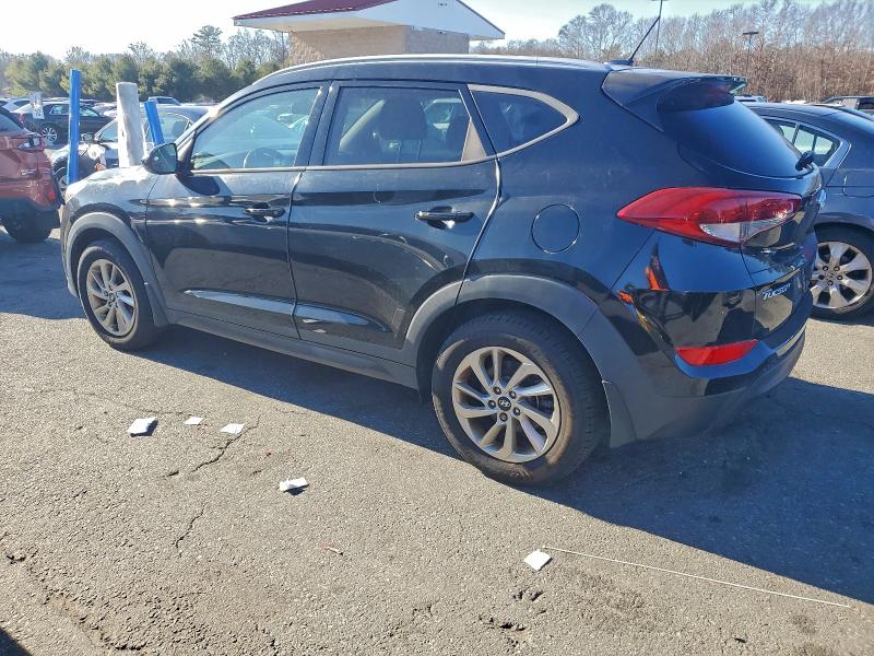 Фото 2 - HYUNDAI TUCSON