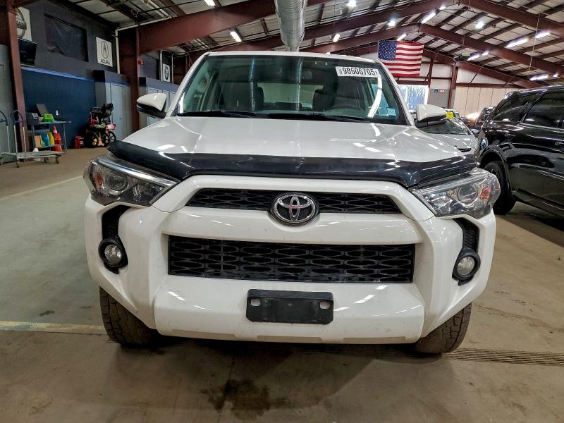 Фото 5 - TOYOTA 4RUNNER