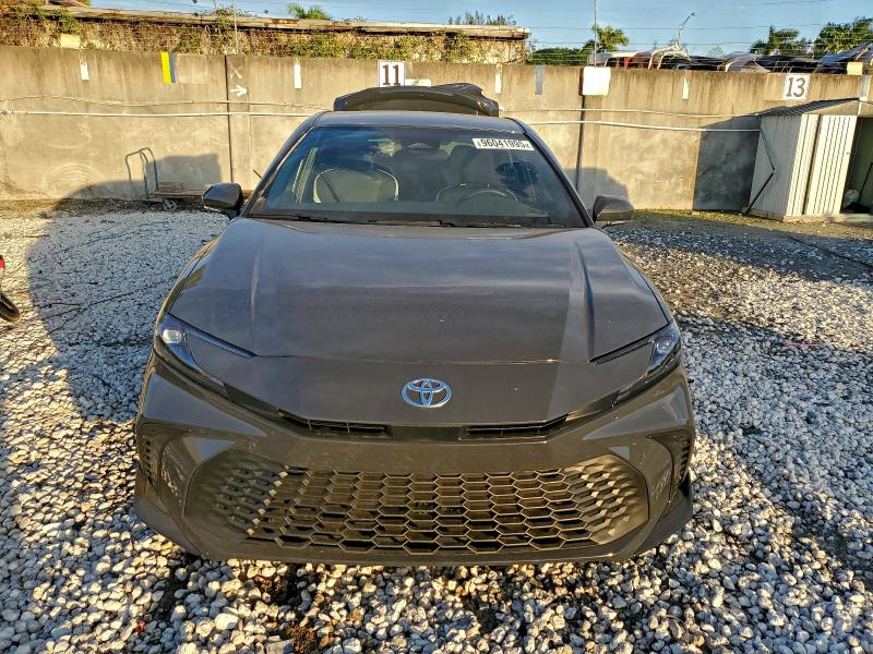 Фото 5 - TOYOTA CAMRY