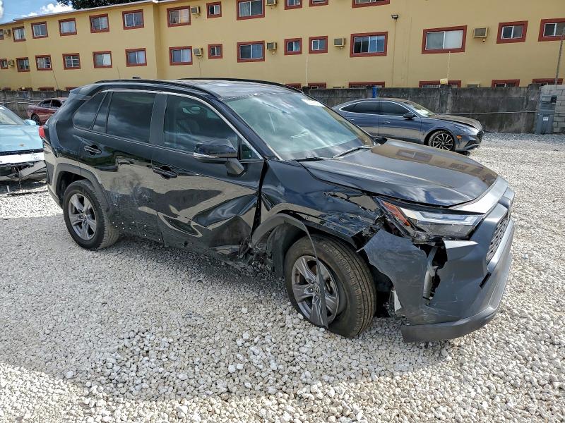 Фото 4 - TOYOTA RAV4