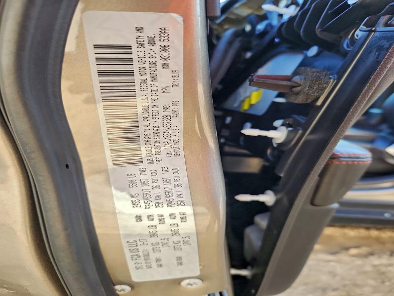 Фото 13 - JEEP CHEROKEE