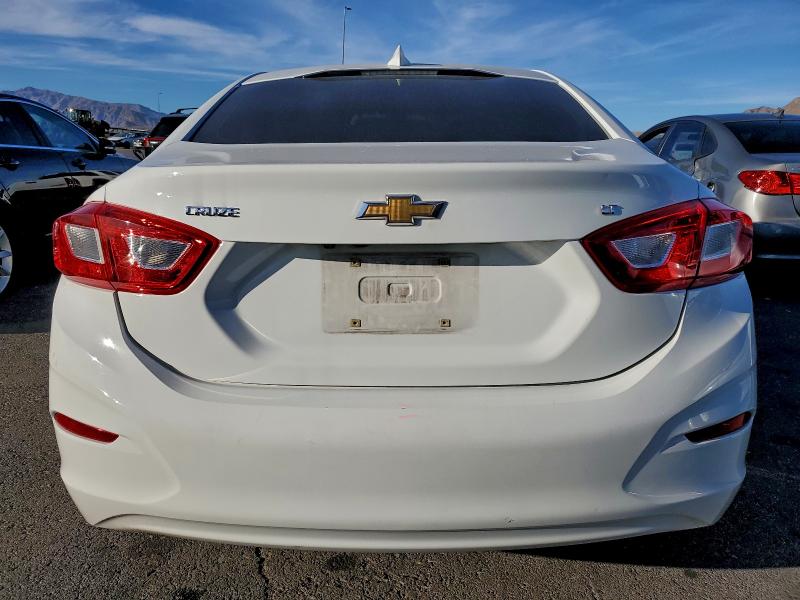 Фото 6 - CHEVROLET CRUZE