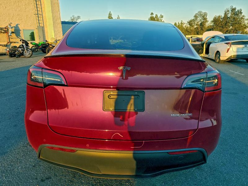 Фото 6 - TESLA MODEL Y