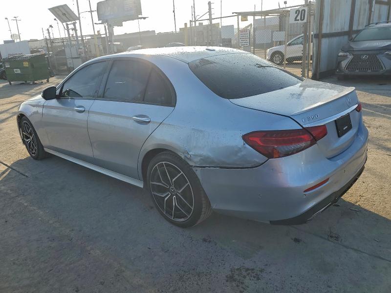 Фото 2 - MERCEDES-BENZ E-CLASS