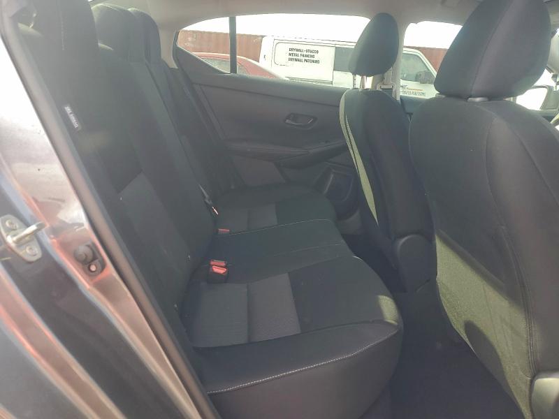 Фото 10 - NISSAN SENTRA