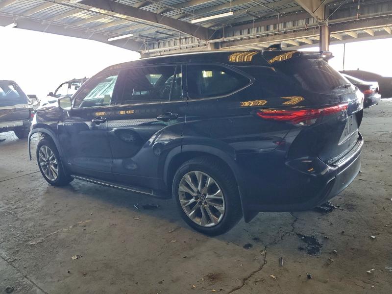 Фото 2 - TOYOTA HIGHLANDER