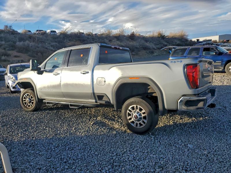 Фото 2 - GMC SIERRA