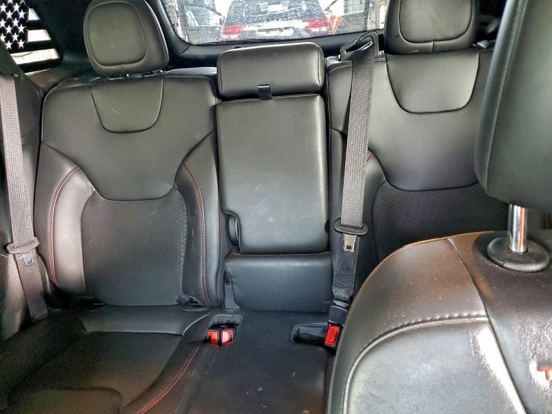 Фото 10 - JEEP CHEROKEE