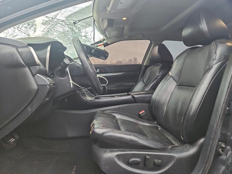 Фото 7 - NISSAN MAXIMA