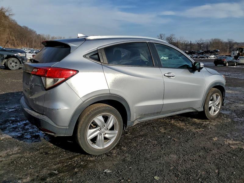 Фото 3 - HONDA HR-V