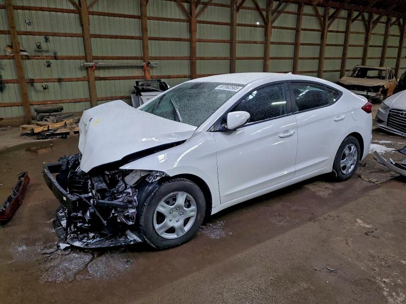 Фото 1 - HYUNDAI ELANTRA