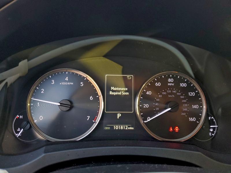 Фото 9 - LEXUS IS