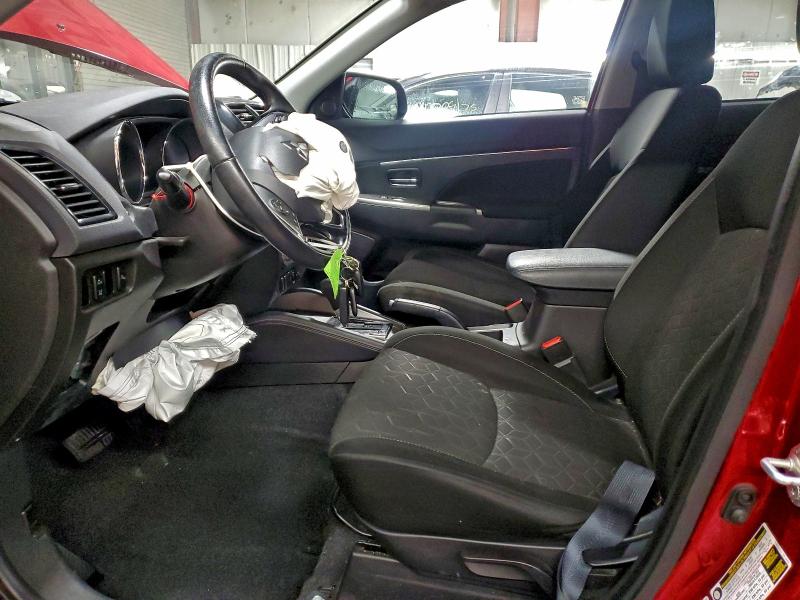 Фото 7 - MITSUBISHI OUTLANDER