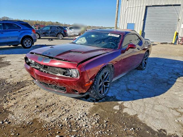 Фото 1 - DODGE CHALLENGER