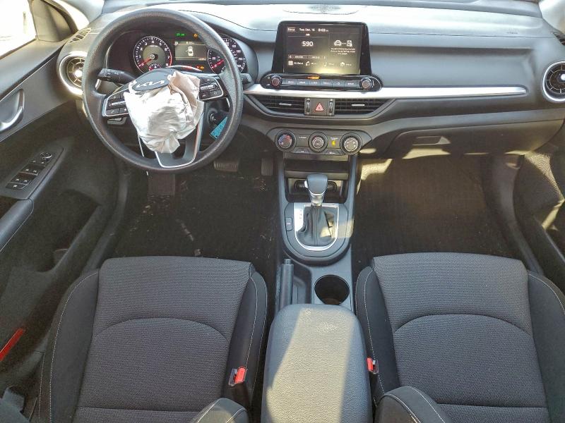 Фото 8 - KIA FORTE