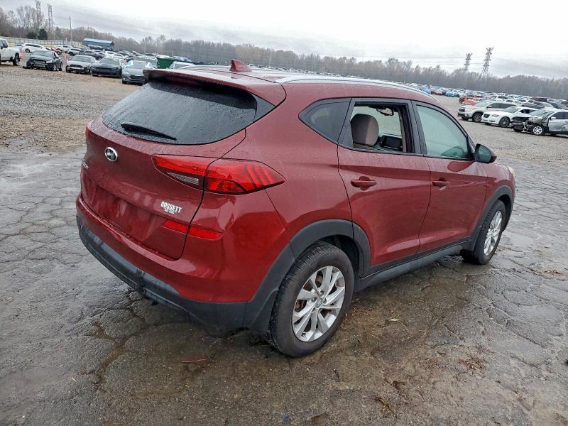 Фото 3 - HYUNDAI TUCSON