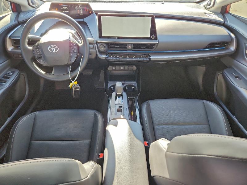 Фото 8 - TOYOTA PRIUS