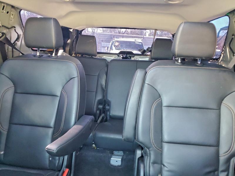 Фото 10 - CHEVROLET TRAVERSE