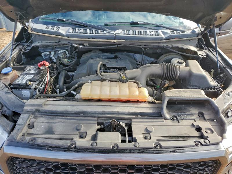 Фото 11 - FORD F-150