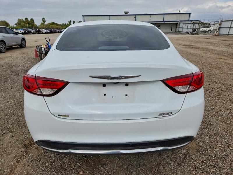 Фото 6 - CHRYSLER 200