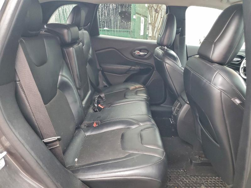 Фото 11 - JEEP GRAND CHER