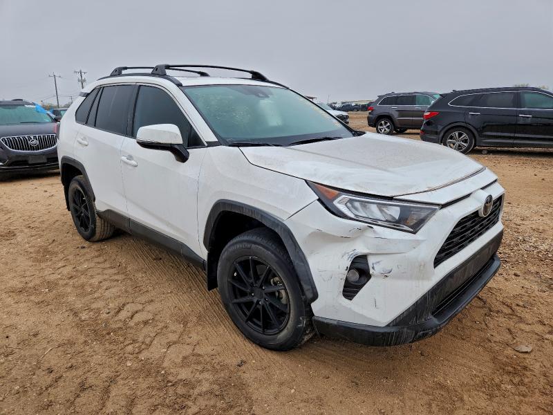 Фото 4 - TOYOTA RAV4