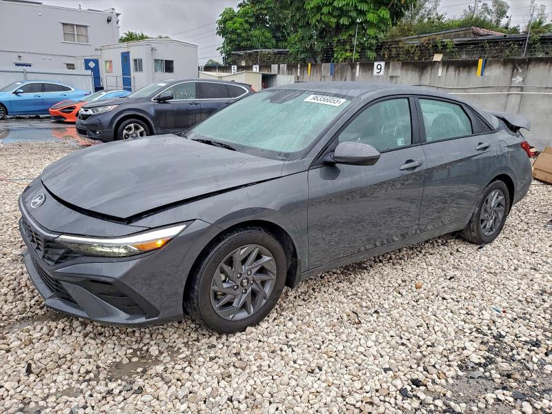 Фото 1 - HYUNDAI ELANTRA