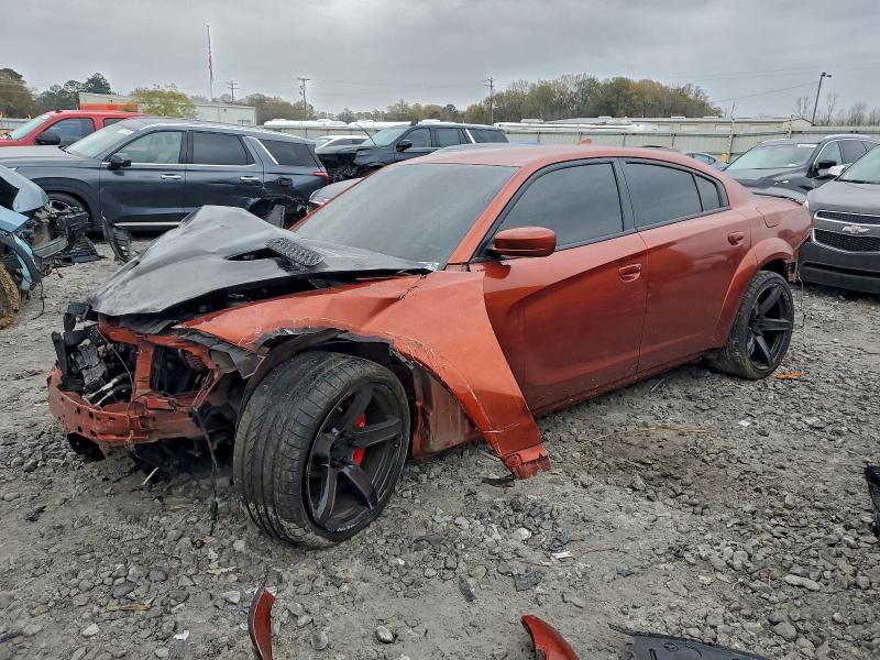 Фото 1 - DODGE CHARGER