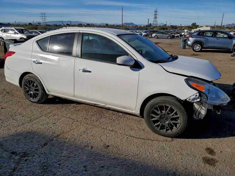 Фото 4 - NISSAN VERSA