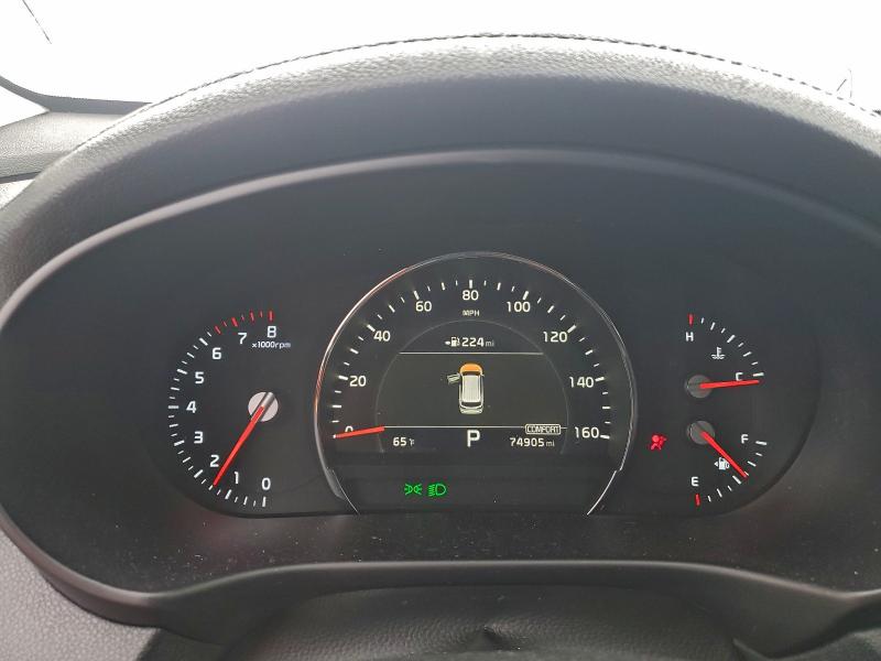 Фото 9 - KIA SORENTO