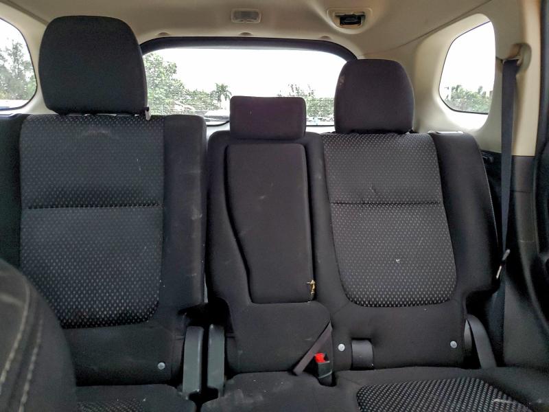 Фото 10 - MITSUBISHI OUTLANDER