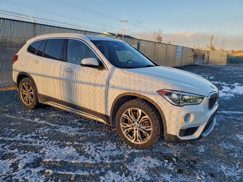 Фото 4 - BMW X1