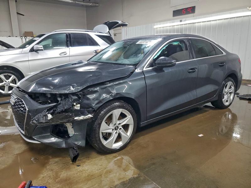 Фото 1 - AUDI A3