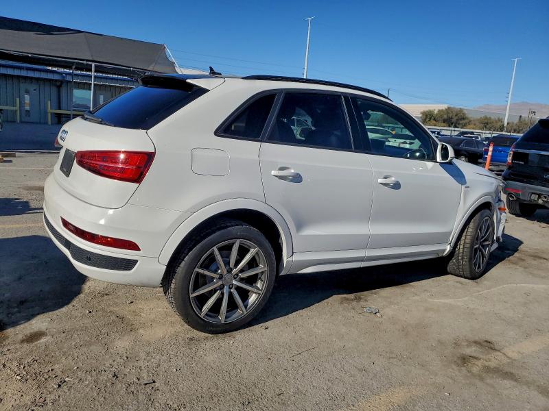Фото 3 - AUDI Q3