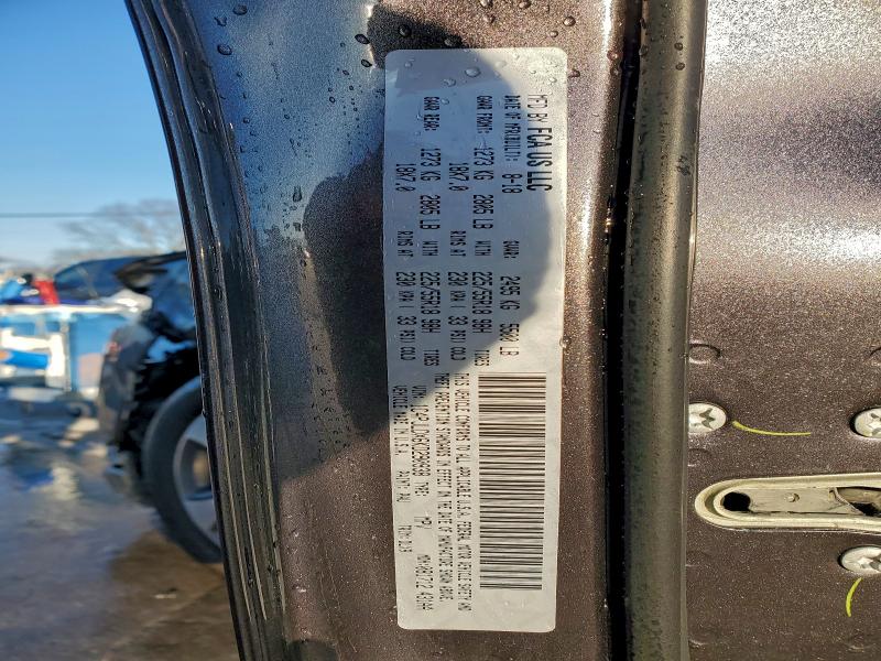 Фото 13 - JEEP GRAND CHER