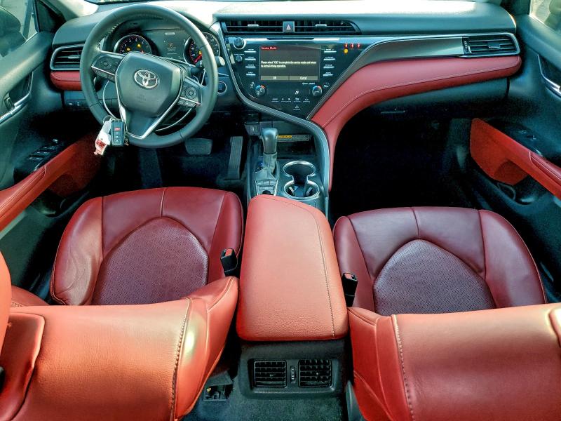 Фото 8 - TOYOTA CAMRY