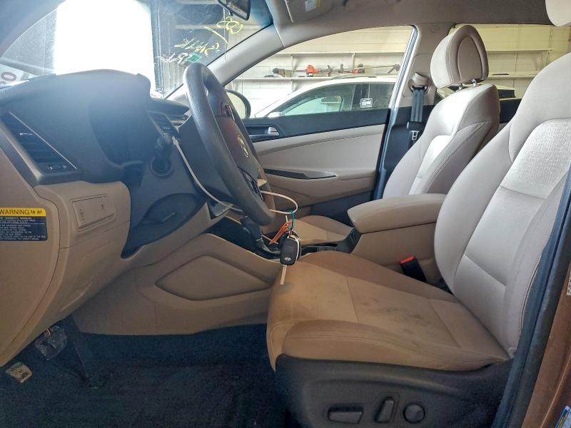 Фото 7 - HYUNDAI TUCSON