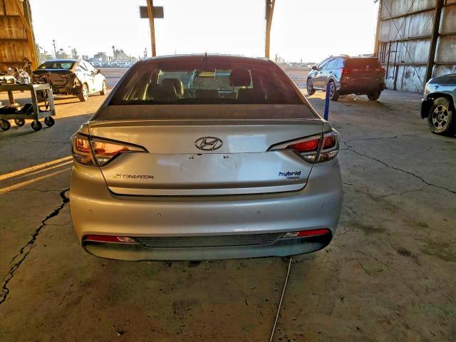 Фото 6 - HYUNDAI SONATA