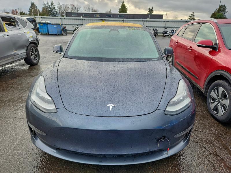 Фото 5 - TESLA MODEL 3