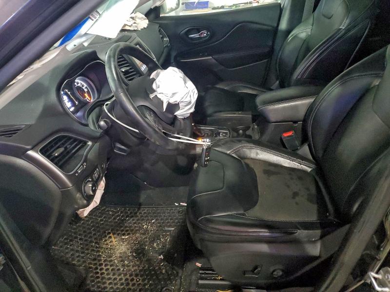 Фото 7 - JEEP GRAND CHER