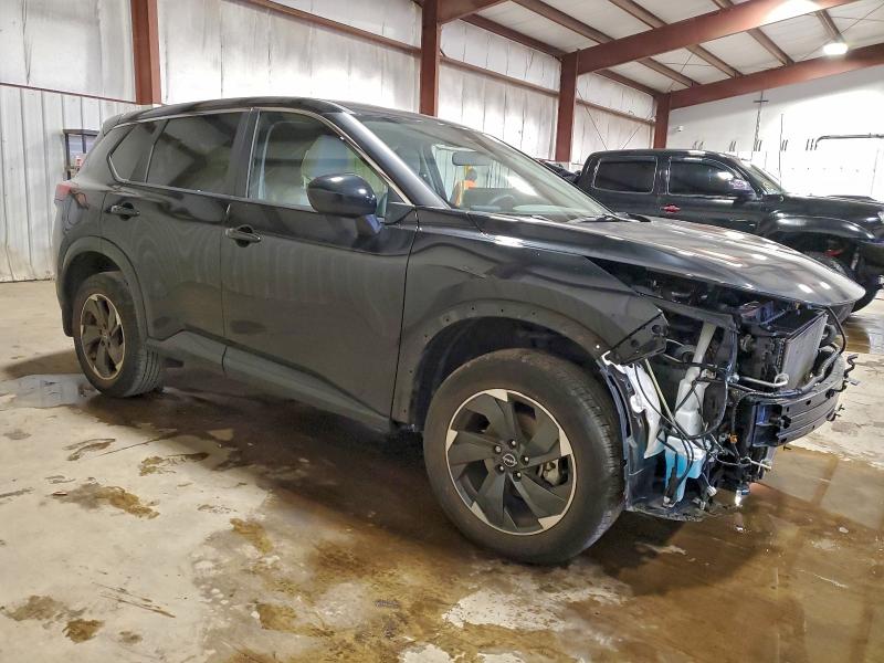 Фото 4 - NISSAN ROGUE