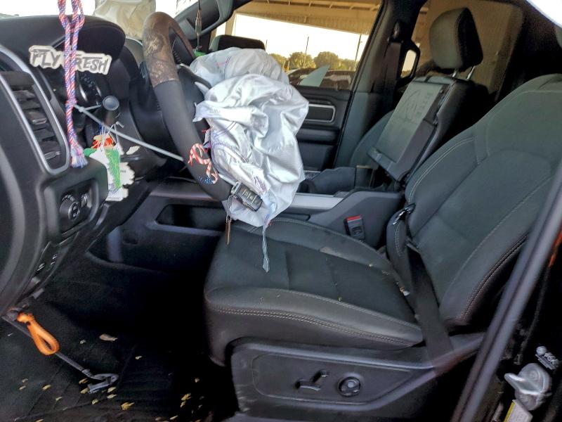 Фото 7 - RAM 1500