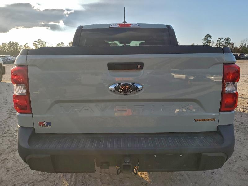 Фото 6 - FORD MAVERICK