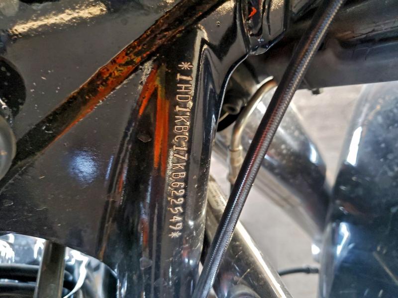 HARLEY-DAVIDSON FL 2019