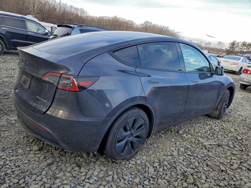 Фото 3 - TESLA MODEL Y