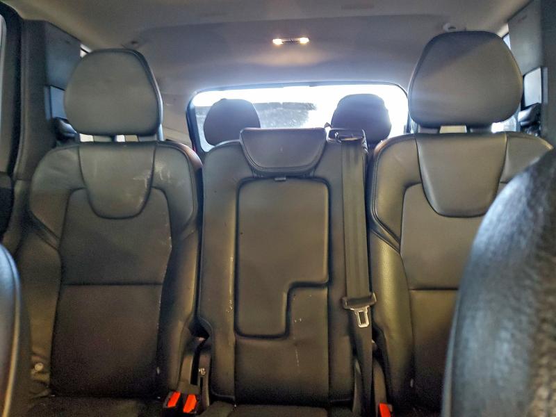 Фото 10 - VOLVO XC90