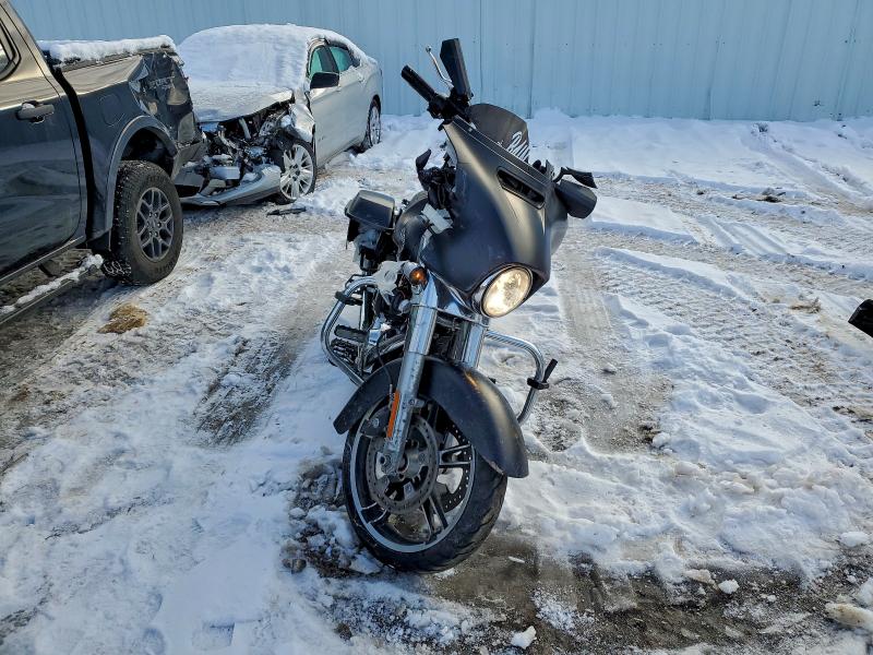 HARLEY-DAVIDSON FL 2016