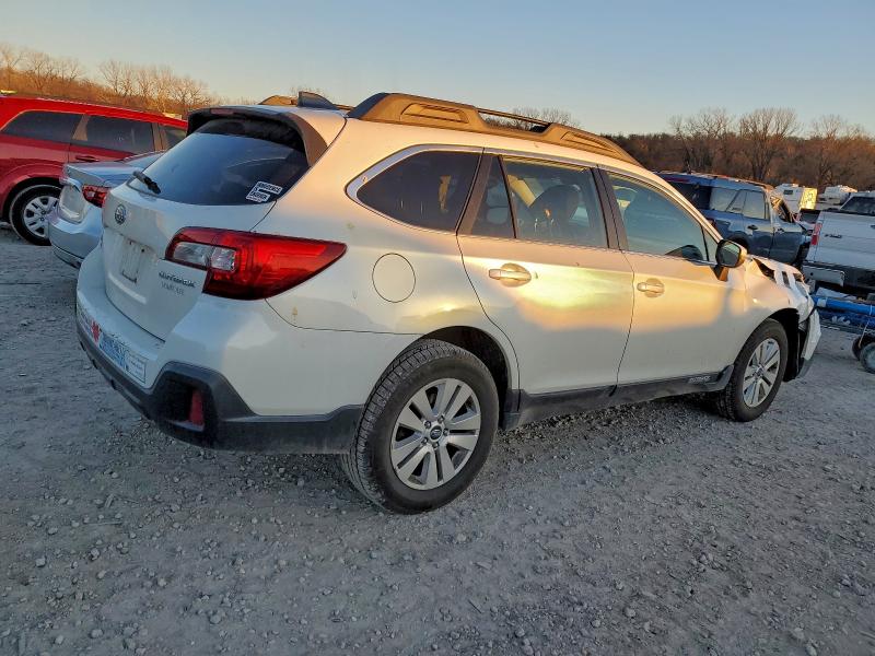 Фото 3 - SUBARU OUTBACK
