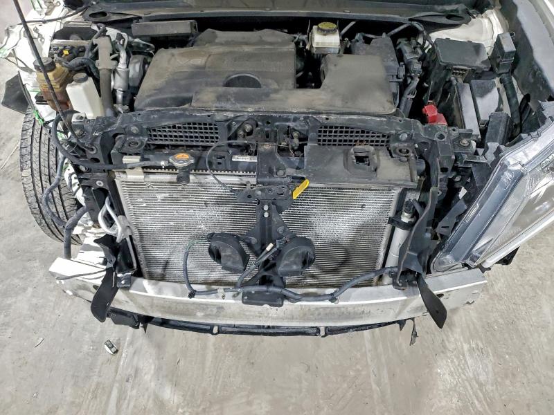 Фото 12 - NISSAN PATHFINDER