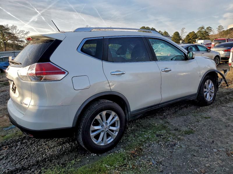 Фото 3 - NISSAN ROGUE